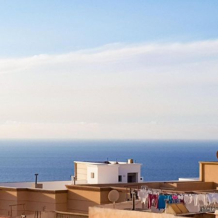 Mira Appartement -Lovely, Tidy & Close To Beaches And City Center Al Hoceima Luaran gambar