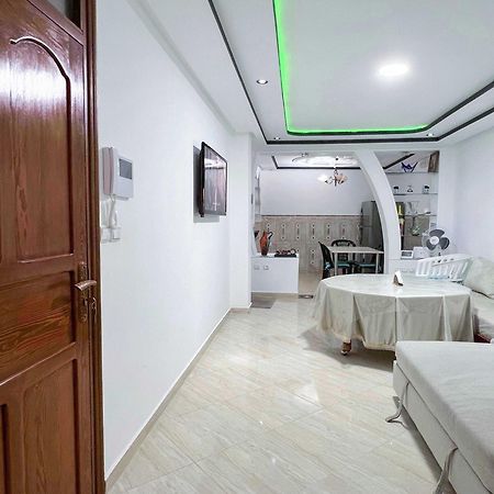 Mira Appartement -Lovely, Tidy & Close To Beaches And City Center Al Hoceima Luaran gambar